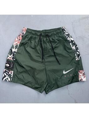 Nike Womens Extra Small Athletic Shorts Green Printed Gym Workout Casual Summer